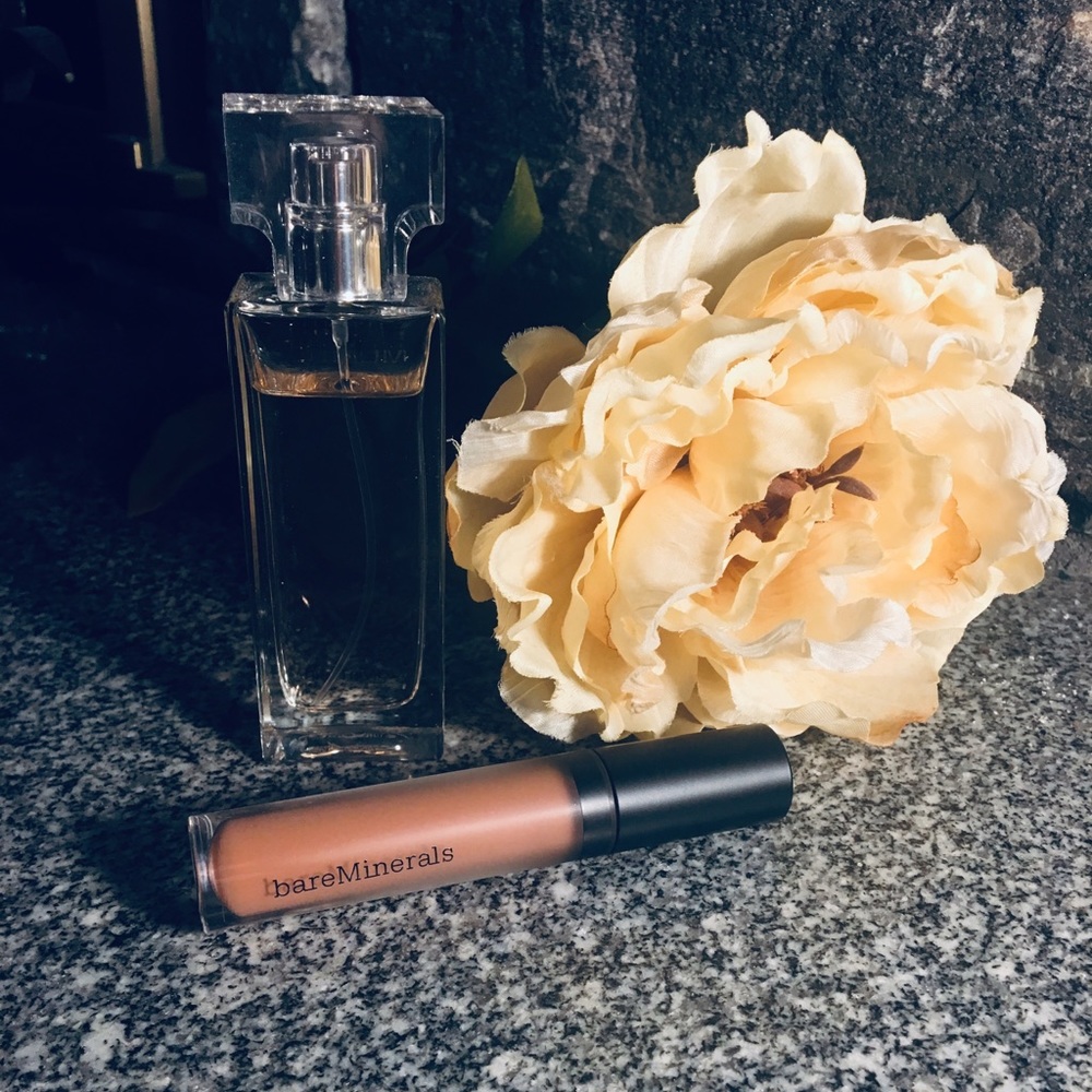 Gen Nude Matte Lipstick